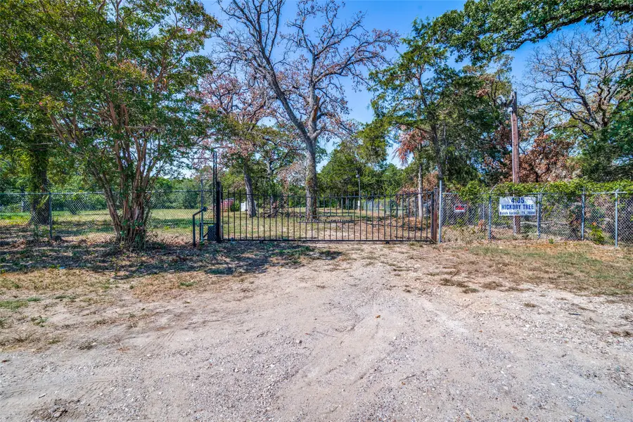 4105 Hickory Tree Road, Balch Springs, TX 75180 - #3
