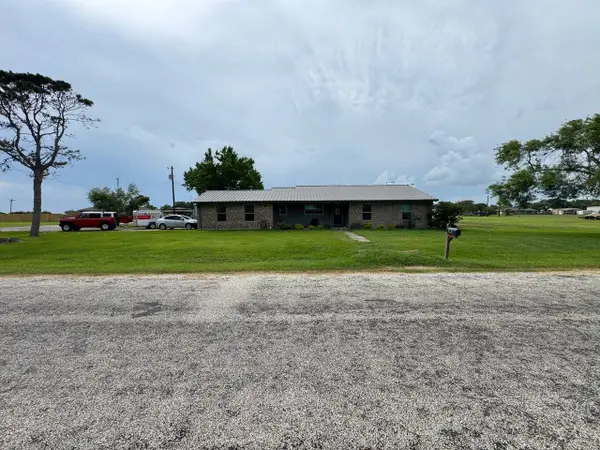212 Golden Glow Street, Victoria, TX 77905