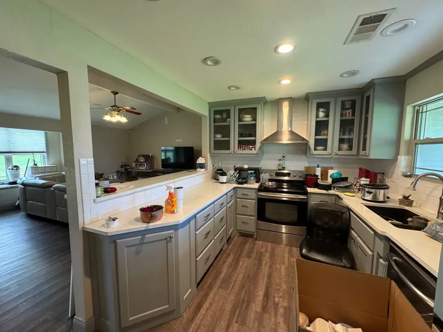 212 Golden Glow Street, Victoria, TX 77905 - #3