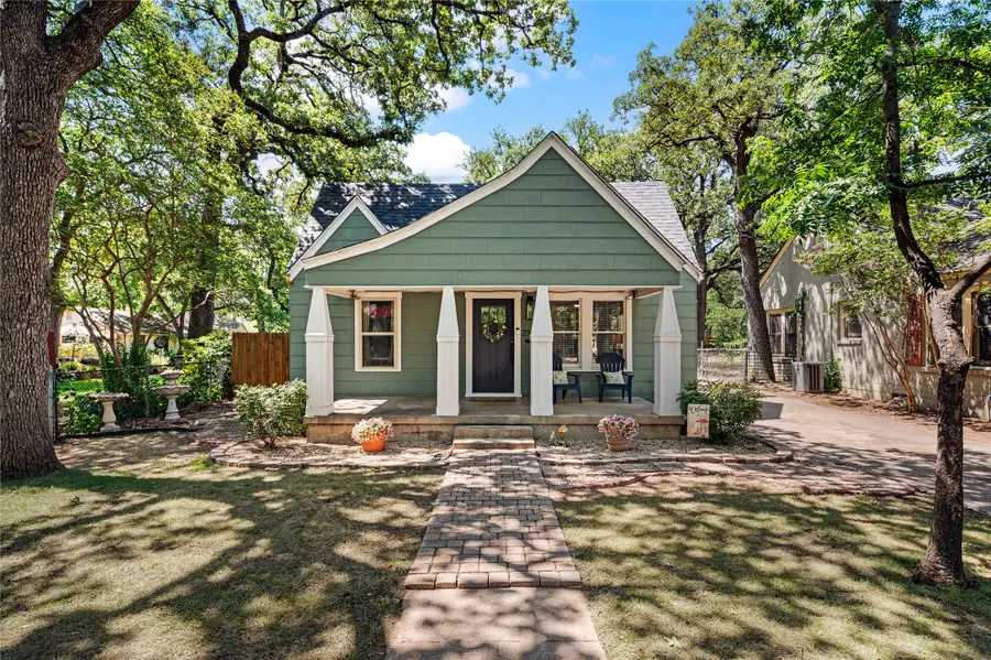 2334 Lotus Avenue, Fort Worth, TX 76111 - #2
