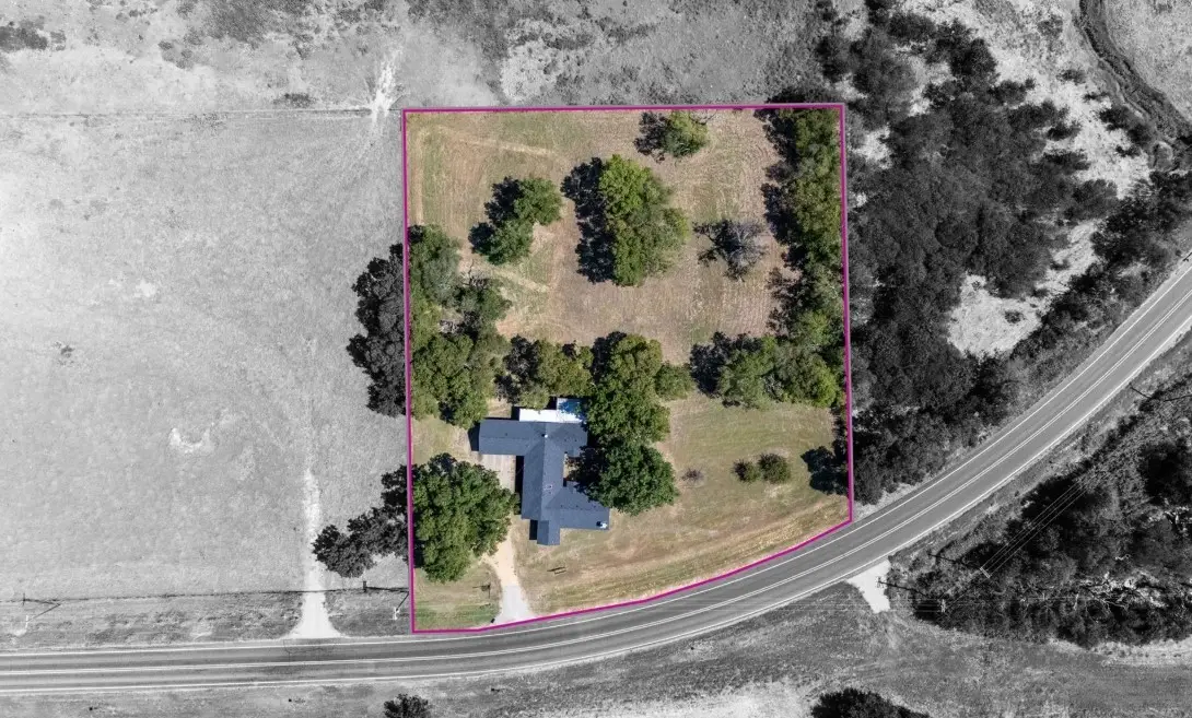 5101 Fm 55, Italy, TX 76651 - #1