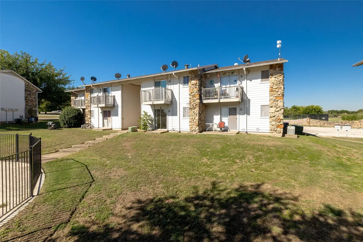 104 Harbor Drive #111, Runaway Bay, TX 76426 - #1