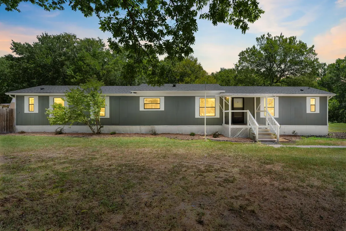 1027 Glen Brook Drive, Pecan Hill, TX 75165 - #1