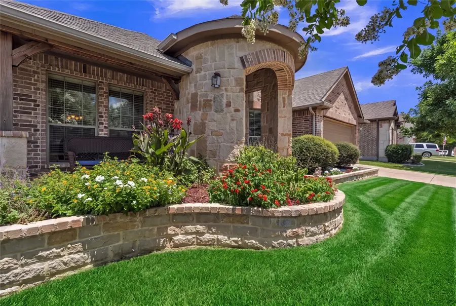 404 Bryn Mawr Lane, Van Alstyne, TX 75495 - #3
