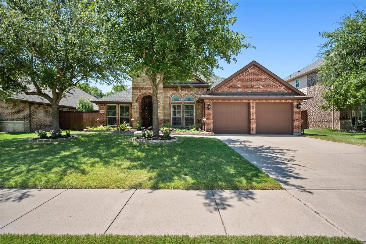 2943 Trail Lake Drive, Grand Prairie, TX 75054 - #1