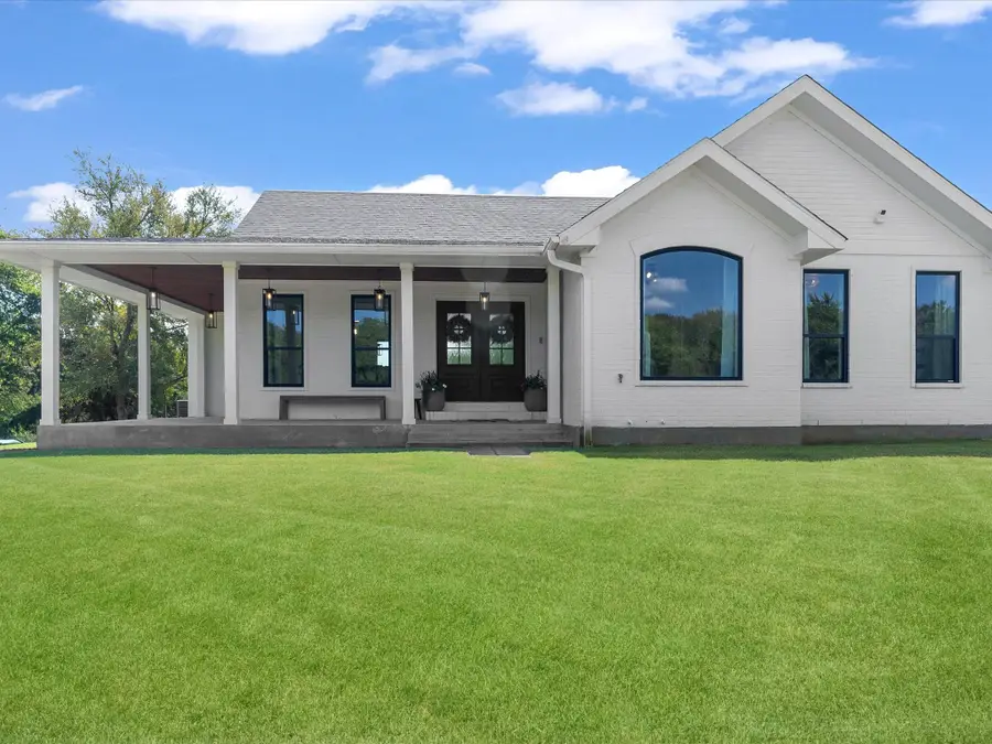 946 Burke Road, Gunter, TX 75058 - #2