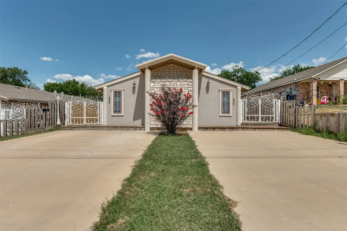 630 NW 11th Street, Grand Prairie, TX 75050 - #1