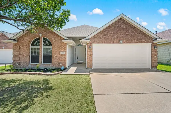 9012 River Trails Boulevard, Fort Worth, TX 76118
