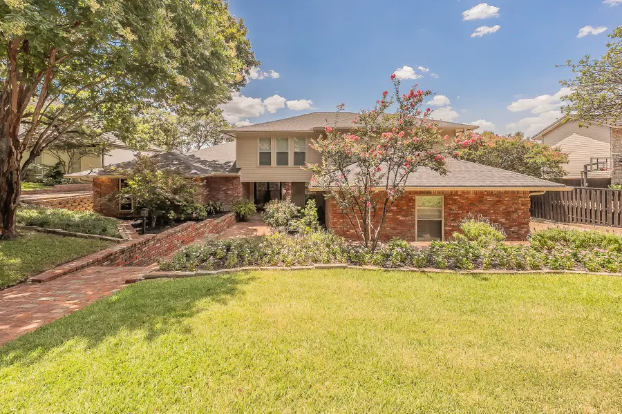 1406 Riverview Drive, Arlington, TX 76012 - #3