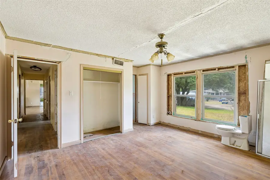 5104 Malinda Lane S, Fort Worth, TX 76112 - #3