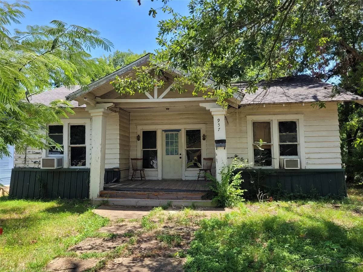 957 SE 6th, Paris, TX 75460 - #1
