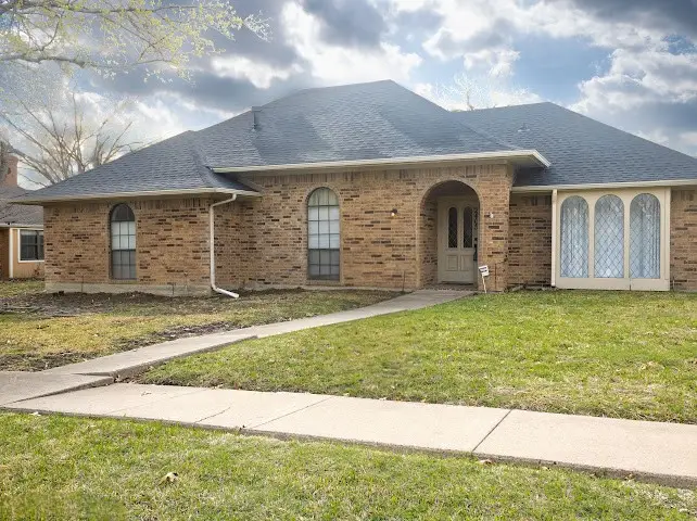 2405 Country Valley Road, Garland, TX 75041 - #2