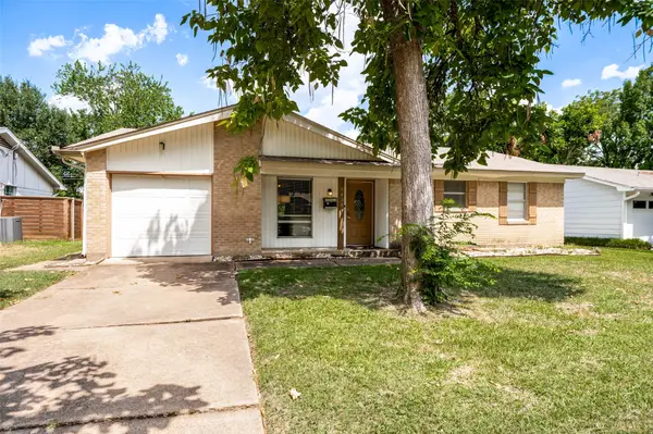 1404 Timberlake Circle, Richardson, TX 75080