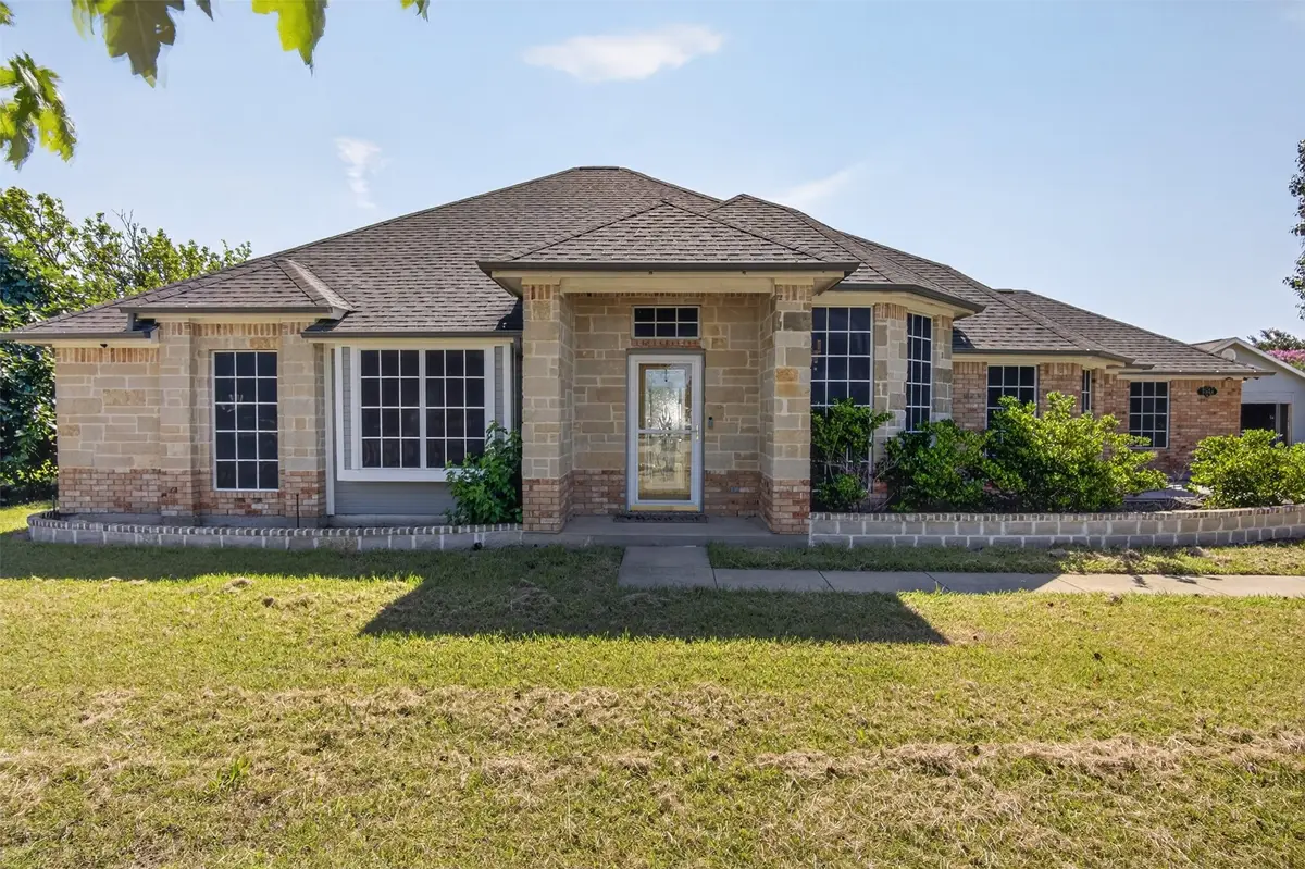 7851 Mavis Avenue, Waxahachie, TX 75167 - #1