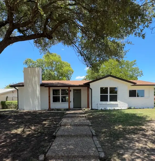 4577 Silversprings Drive, Dallas, TX 75211
