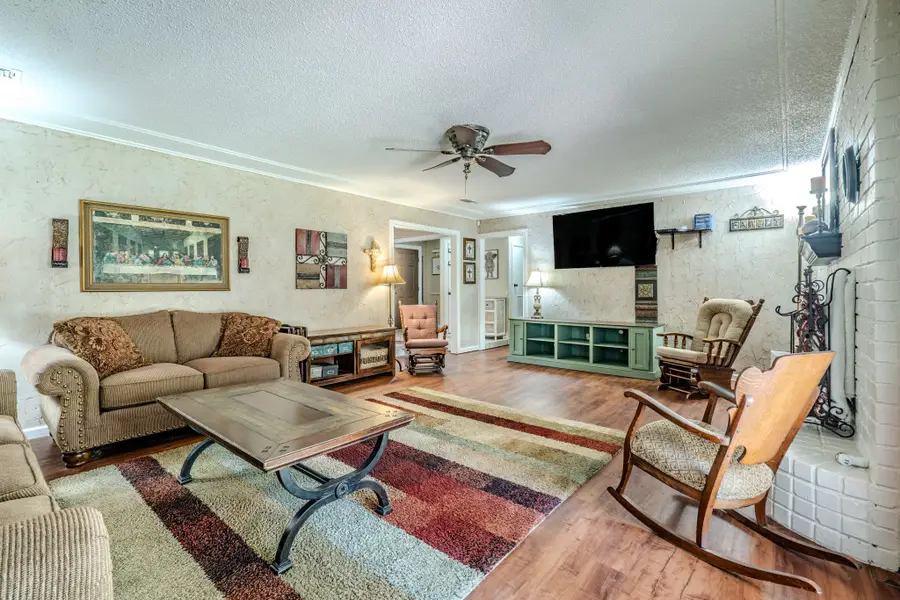 608 Field Street, Colleyville, TX 76034 - #3
