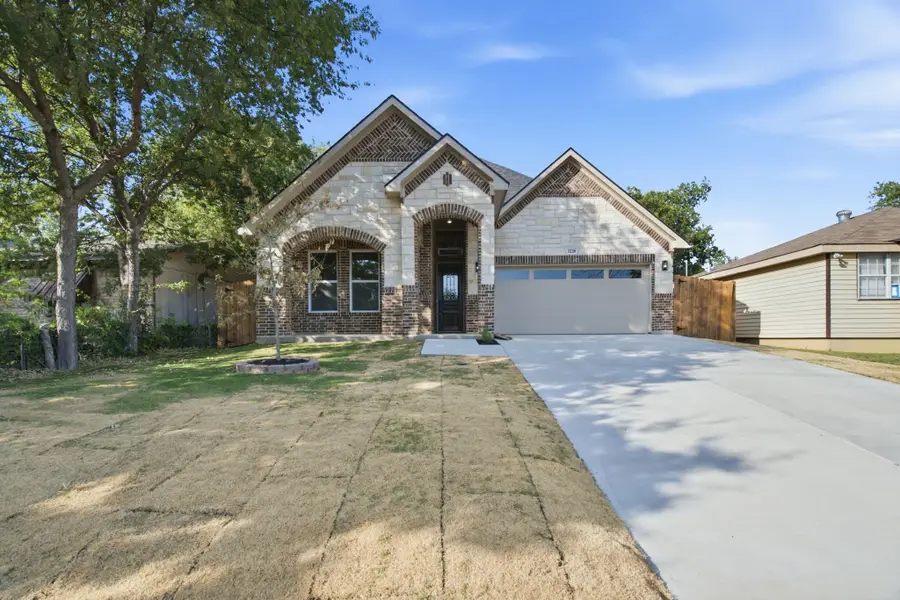 3220 25th Street, Fort Worth, TX 76106 - #2
