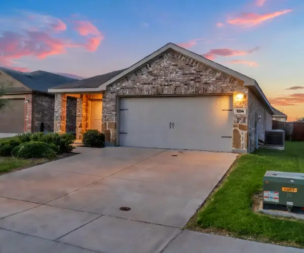 1214 Delmita Drive, Forney, TX 75126