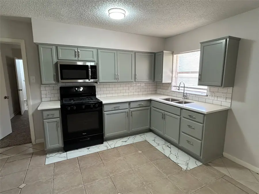 130 W Cherry Point Drive, Dallas, TX 75232 - #3