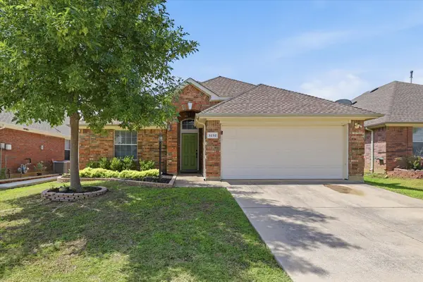 3232 Chesington Drive, Fort Worth, TX 76137