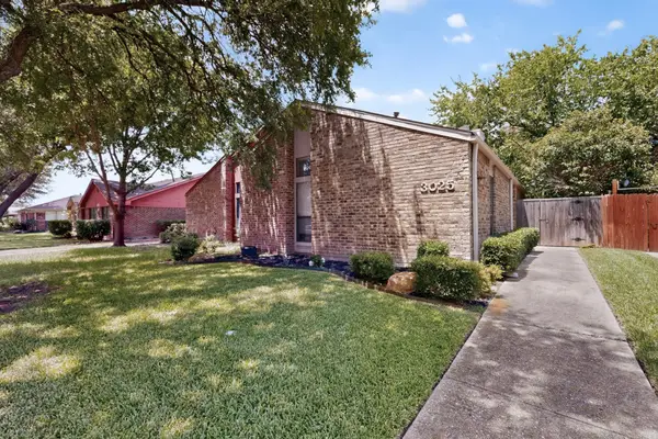 3025 Westforest Drive, Dallas, TX 75229