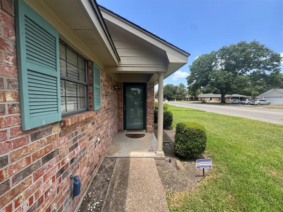 205 Northwood Boulevard, Corsicana, TX 75110 - #2