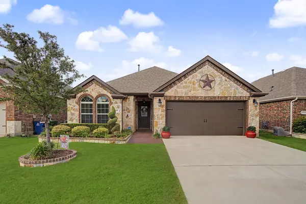 10808 Aledo Lane, Aubrey, TX 76227