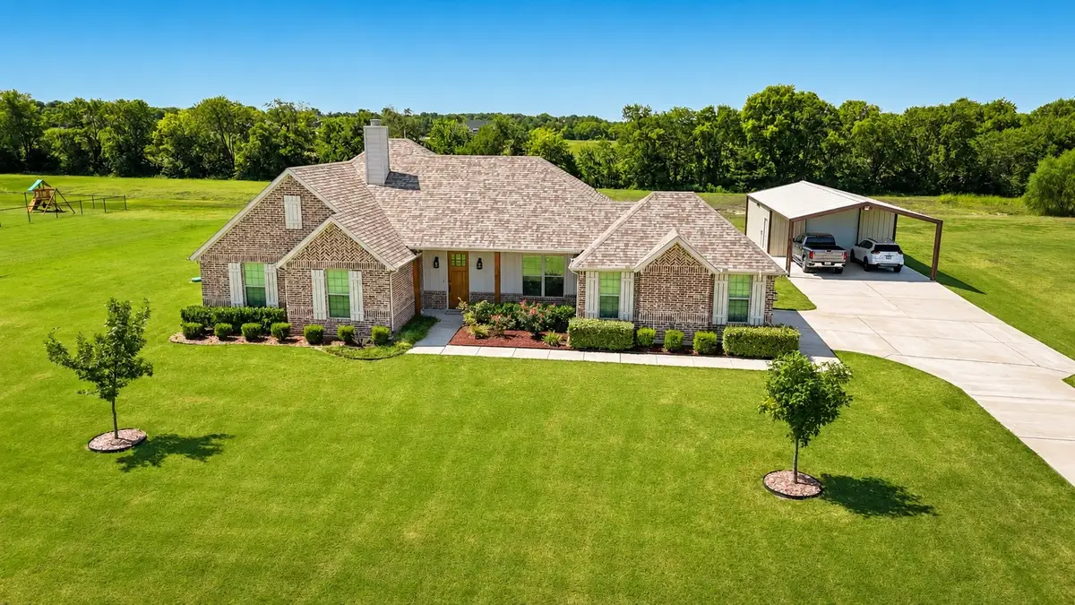 884 Cheyenne Trail, Trenton, TX 75490 - #1