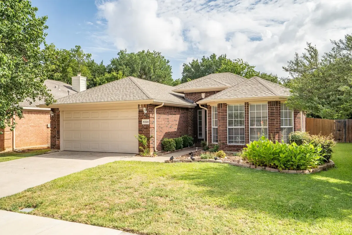 4324 Stone Hollow Way, Northeast Tarrant, TX 76040 - #1