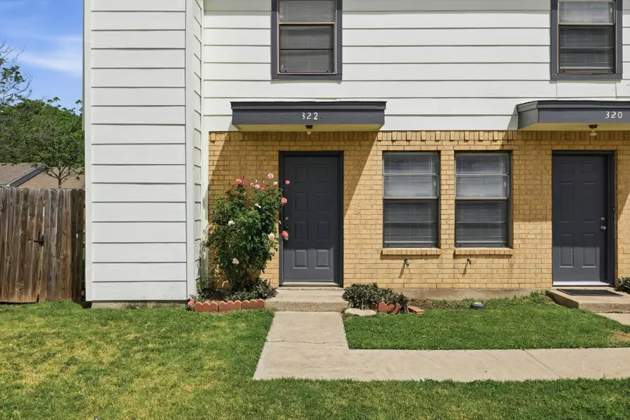316 Cambridge Drive, Saginaw, TX 76179 - #3