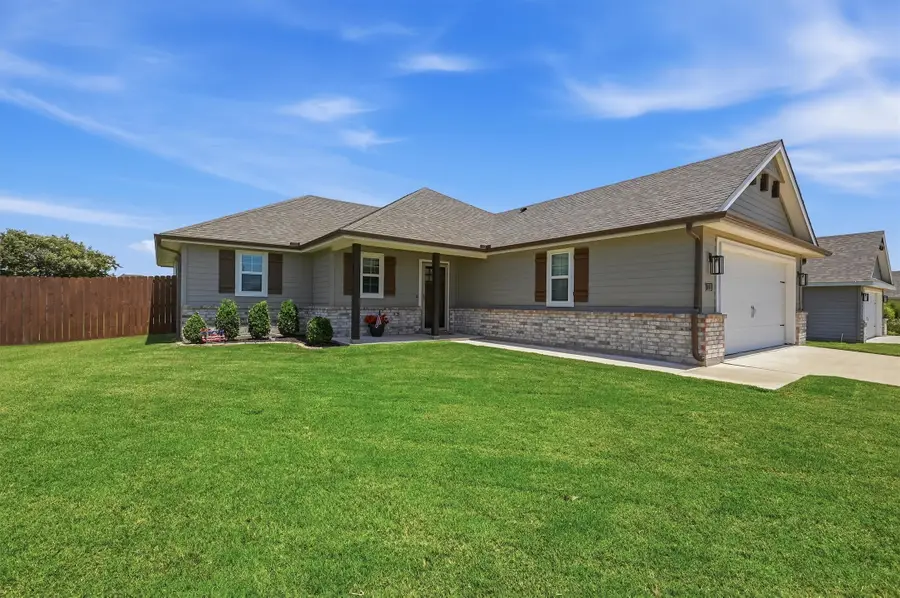 111 Mustang Drive, Lindsay, TX 76250 - #2