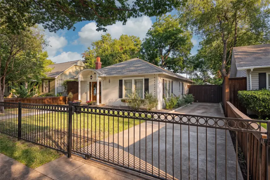 832 N Winnetka Avenue, Dallas, TX 75208 - #3