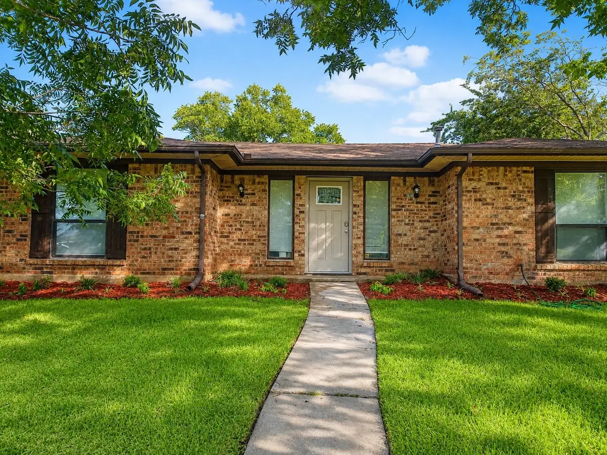 5209 Sarasota Drive, Garland, TX 75043 - #1