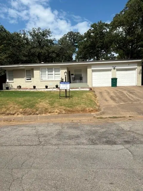 2512 Malcolm Street, Fort Worth, TX 76112