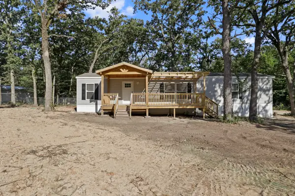 111 Kathy Circle, Mabank, TX 75156