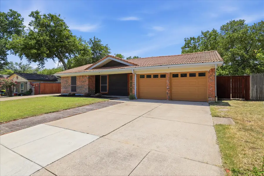 2237 Shady Brook Drive, Bedford, TX 76021 - #3