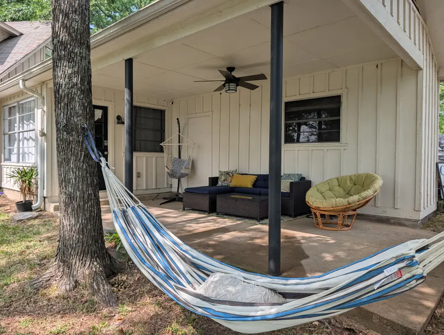 155 Lake Drive, Enchanted Oaks, TX 75156 - #2