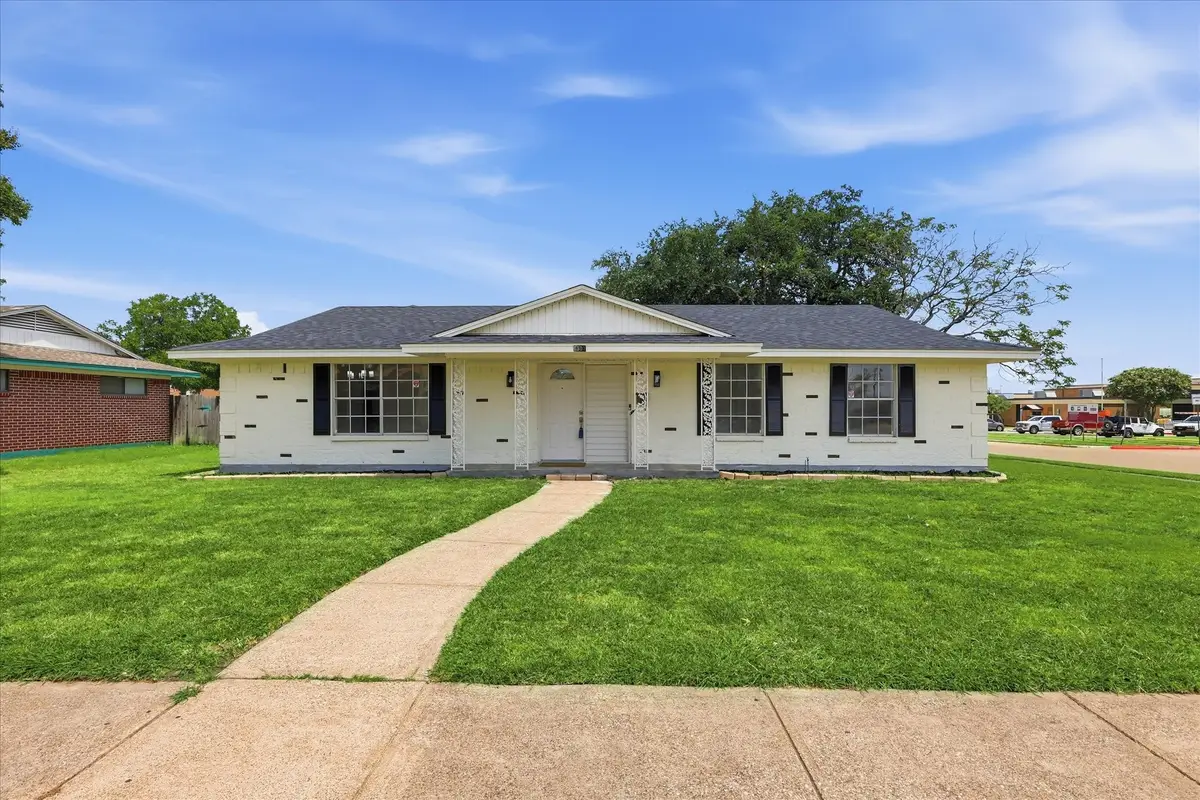 3301 Hillsdale Lane, Garland, TX 75042 - #1
