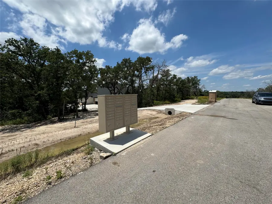 1059 Glenoaks Drive, Weatherford, TX 76088 - #2
