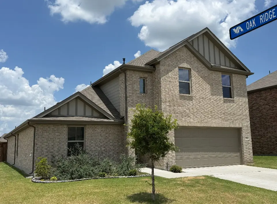 556 Hickory Ridge Drive, Van Alstyne, TX 75495 - #1