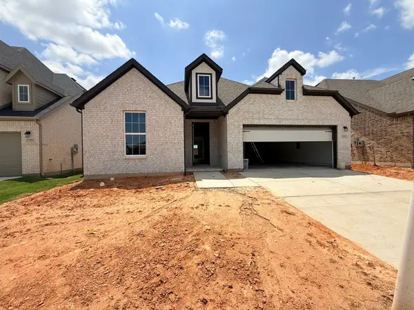 17257 Oxborough Drive, Fort Worth, TX 76247