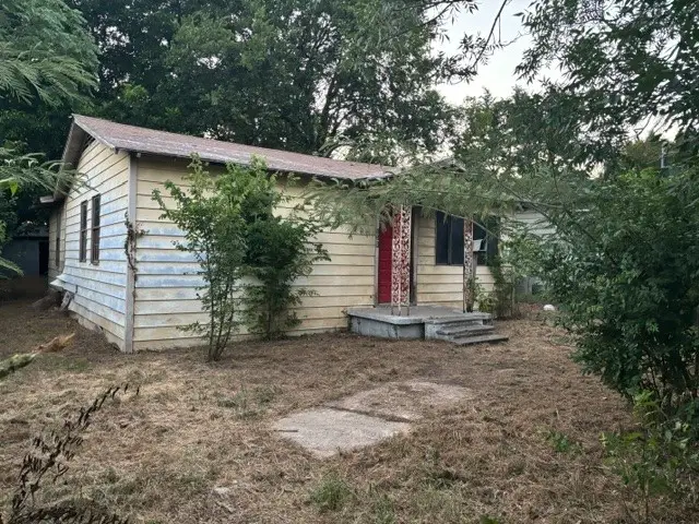 659 Neomi Avenue, Dallas, TX 75217 - #1