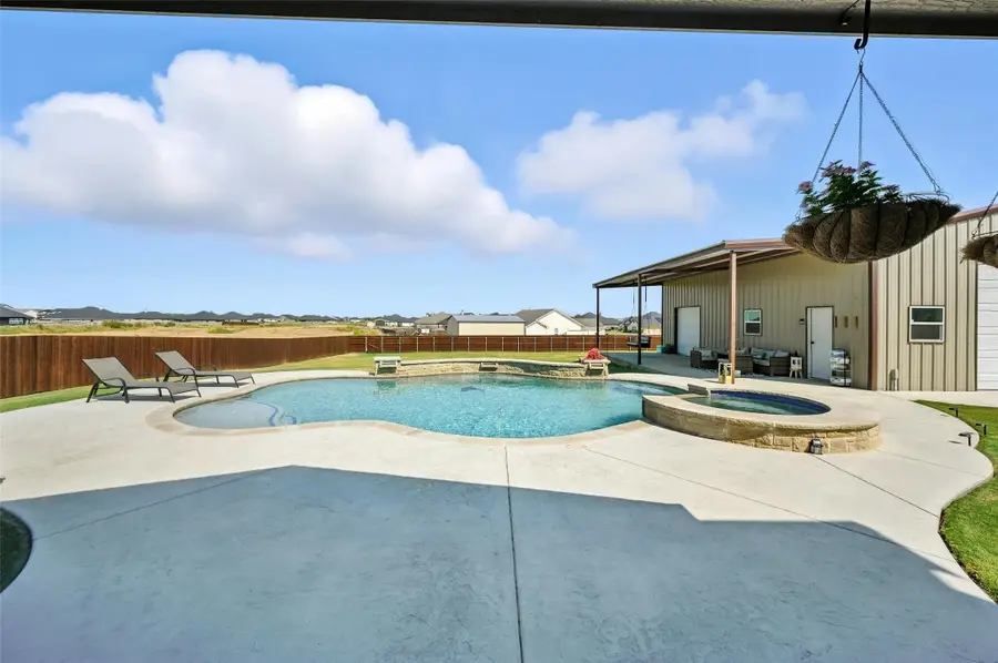 136 Meadow Vista Drive, Rhome, TX 76078 - #2