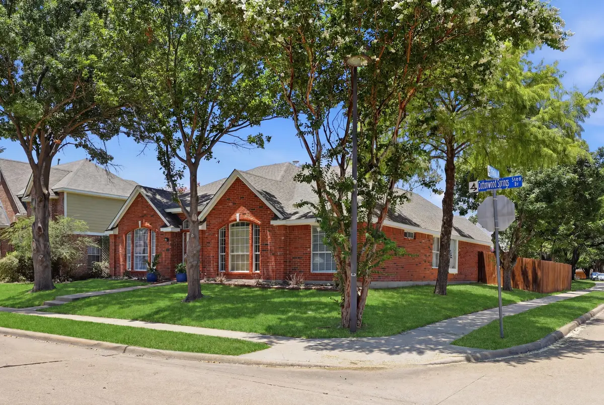 3528 Cottonwood Springs Drive, The Colony, TX 75056 - #1