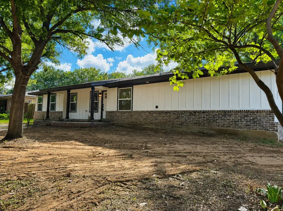 721 Norwood Drive, Hurst, TX 76053 - #3