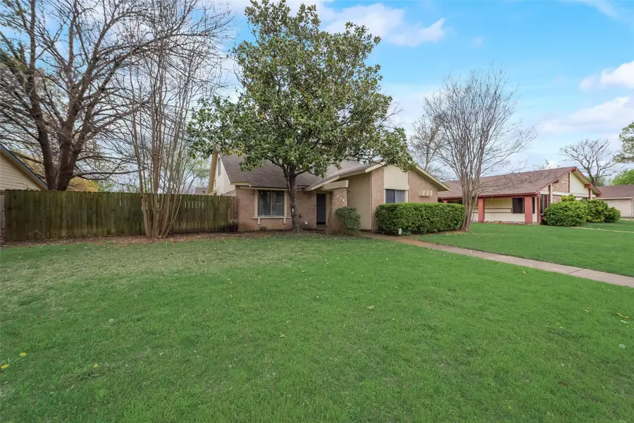 3104 Raintree Drive, Plano, TX 75074 - #2