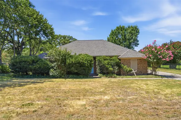 213 White Drive, Colleyville, TX 76034