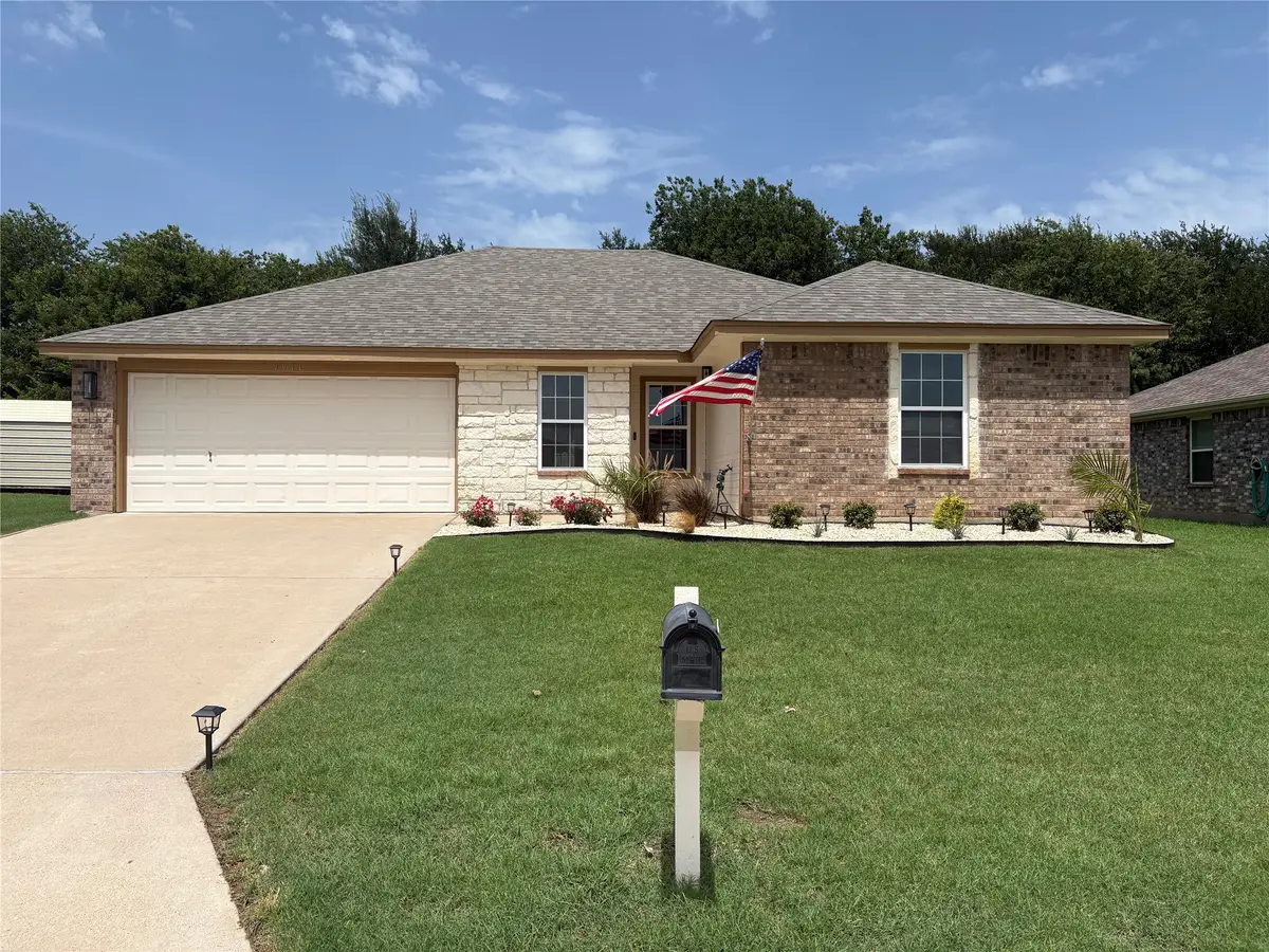 3011 Cricket Drive, Bellmead, TX 76705 - #1