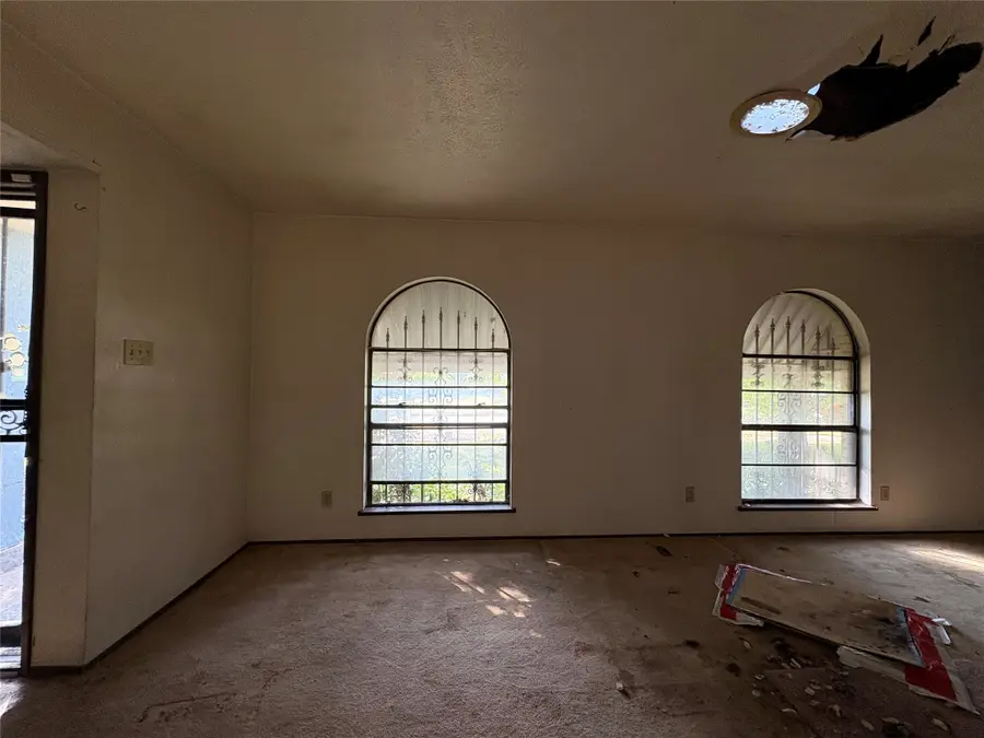 8516 Londonderry Lane, Dallas, TX 75228 - #2
