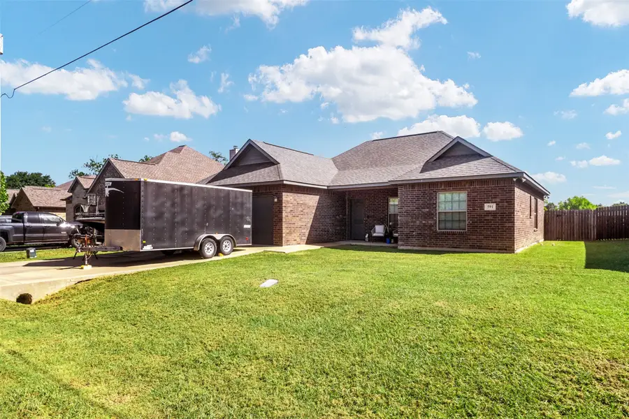 591 E Eubank Street, Mabank, TX 75147 - #3